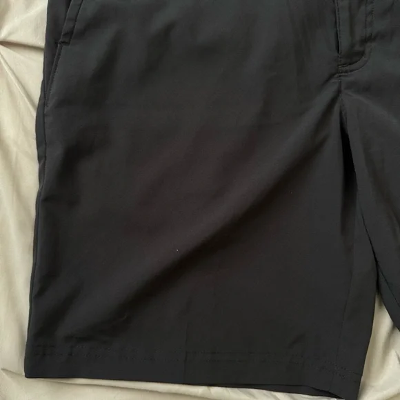 PGA TOUR Men's Golf Shorts Black Performance Stretch Size 36 Classic Fit - Picture 4 of 11